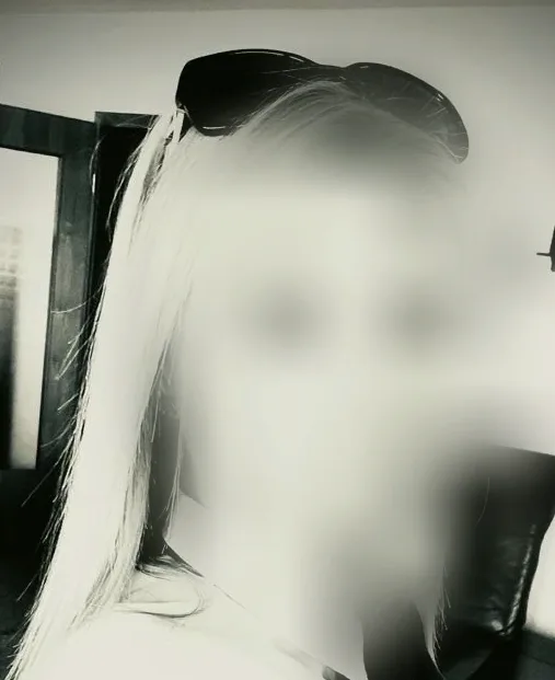 Anisa, 37 anni
